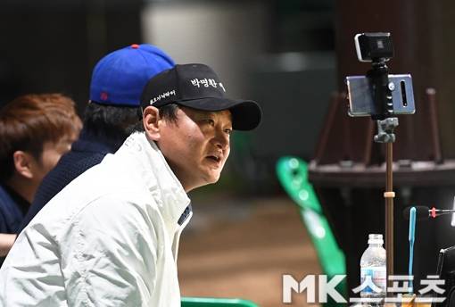 박명환이 지인을 성폭행한 혐의로 기소된 전직 프로야구 선수로 지목되자 강력 부인하며 법적 대응을 예고했다. 사진=MK스포츠 DB