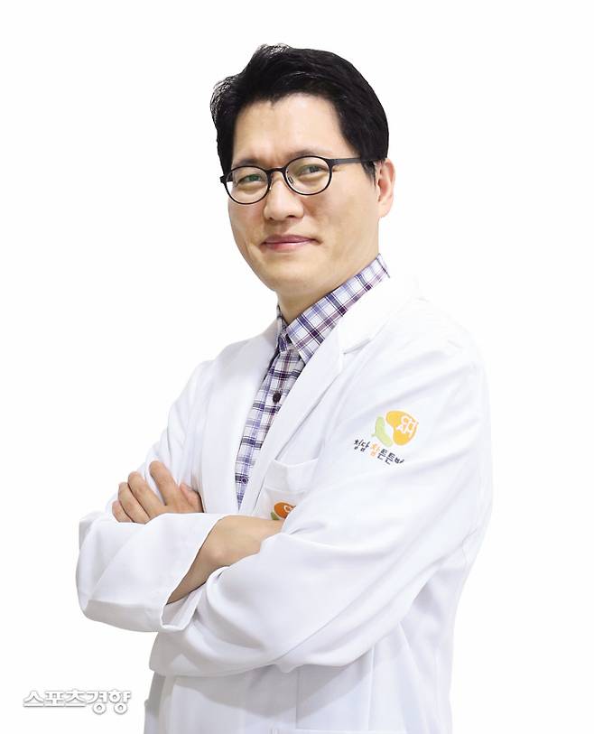 청담 튼튼병원 이비인후과 최창재 원장