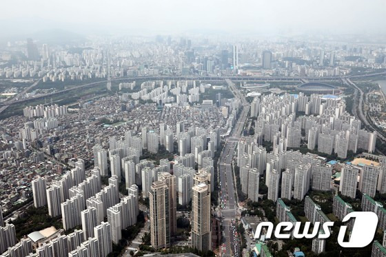 서울 강남권 아파트 단지 모습.© News1 이광호 기자