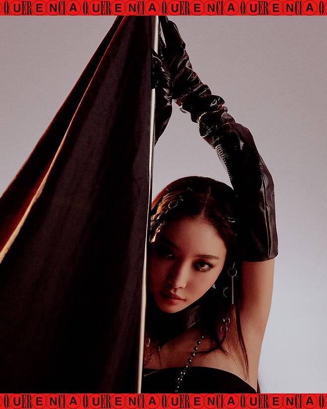 Chungha released its first photo teaser and concept paper clip video of the first Music album Kerencia on the official social network service (SNS) on the 26th.Chungha has been charismatic with three kinds of photo teaser smoky makeup and leather black styling.Chunghas alluring eyes and atmosphere attract attention enough to attract viewers at once.In the concept paper clip video, Chungha caught the eye once again with a dignified movement and sensual pose.The sound that raises the heartbeat also gave a high degree of perfection of Kerencia.Chungha has prepared a total of 21 tracks, four versions of Photo Teaser, concept paper clip and audio snippet for the first Music album Kerencia to be presented after its debut.So, more colorful contents will be released sequentially until comeback.Meanwhile, Kerencia will be released on February 15th at 6 pm on various online music sites at home and abroad.