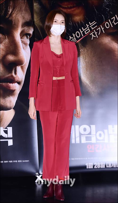 ▲ 서영 '너무 조금만 보여주는 복근'