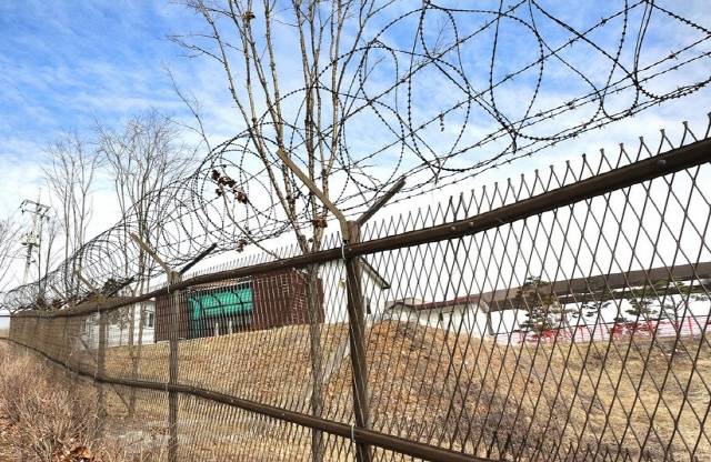 비무장지대의 철책. /연합뉴스