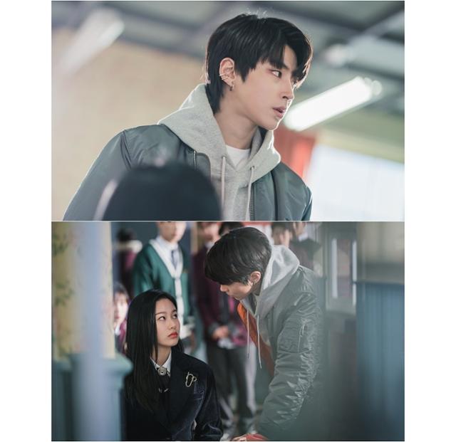 '여신강림' 황인엽 박유나 스틸컷이 공개됐다. tvN 제공