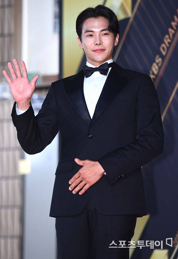 박은석 강아지 상습 파양 의혹 해명 / 사진=DB