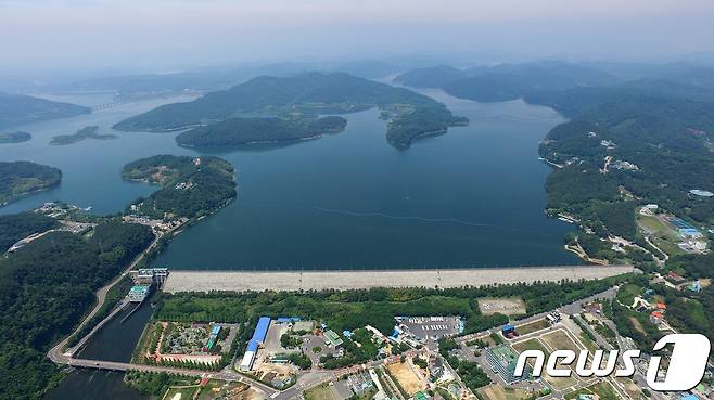 진양호와 남강댐. © 뉴스1