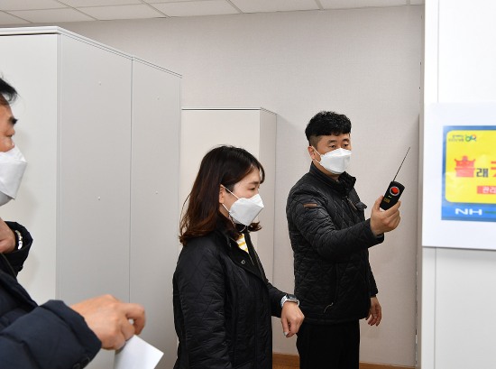 경북농협이 몰래 카메라 방지 집중 점검에 나섰다