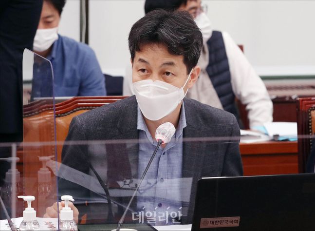 윤건영 더불어민주당 의원(자료사진) ⓒ데일리안 홍금표 기자