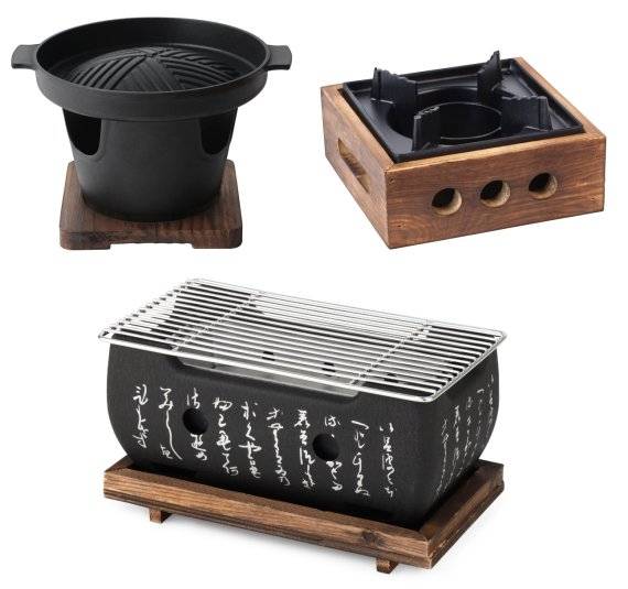 이마트24가 판매하는 미니 화로 3종. 화로구이세트, 내츄럴워머화로, 직사각화로그릴세트(왼쪽 시계방향부터). 이마트24 제공.