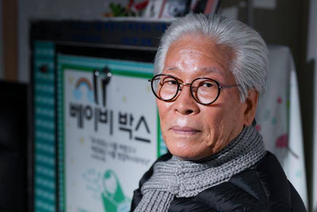 이종락 주사랑공동체교회 목사는 2009년 한국에선 처음으로 베이비박스를 만들었다. 아기를 안고 베이비박스까지 오는 친모들은 삶의 큰 위기를 겪는 이들이었다. 그들에게 필요한 건 도움의 손길이었고, 그 첫 단추를 상담으로 열었다. 이한호 기자