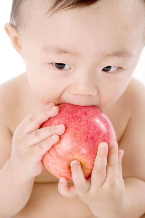 선천성 안면 기형인 구순구개열은 생후 3~`13개월 정도에 성형술을 시행하는 것이 좋다. 게티이미지뱅크