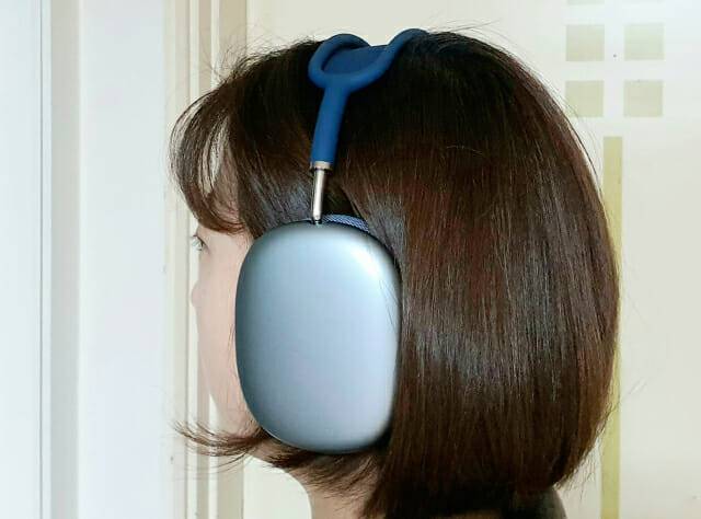 애플 에어팟 맥스 착용 모습. (사진=지디넷코리아)