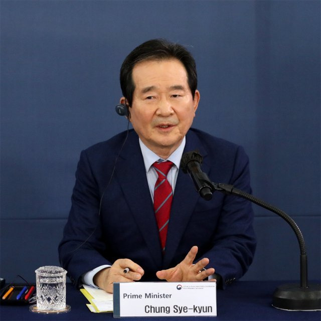정세균 국무총리가 지난달 27일 외신기자 정책토론회에서 “코로나19 백신 물량이 남는다면 북한에 제공할 가능성을 닫아둘 필요는 없다”고 밝혔다. 뉴시스