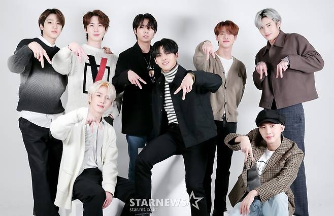 The Pentagon won the Icon Award for Singer in the 2020 Asian Artist Awards.