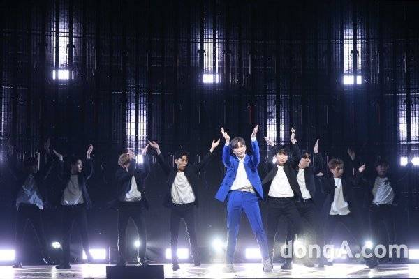 강다니엘, 빛나는 무대(2019)