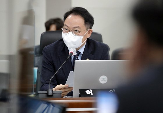 허영 더불어민주당 대변인. © News1 사진공동취재단 /사진=뉴스1