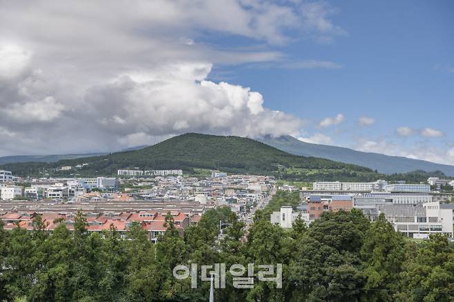 더세라리조트에서 바라본 한라산뷰