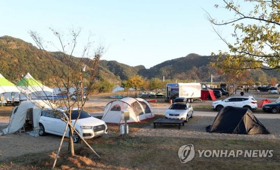 차박을 하는 캠핑장 모습. 사진은 기사와 직접적인 연관 없음 [이미지출처=연합뉴스]