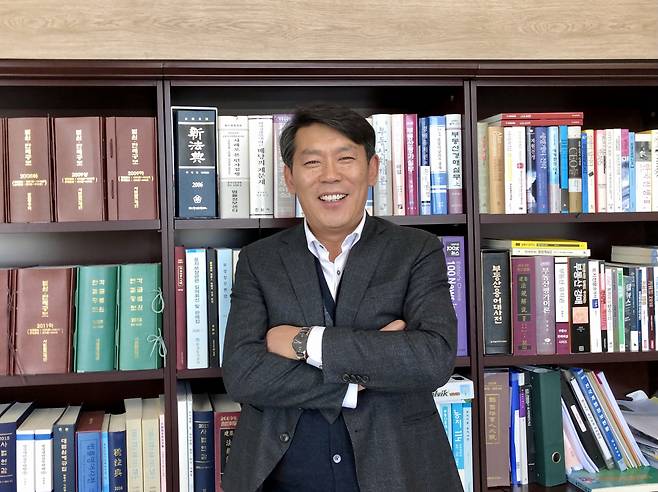 신태수 지존 대표는 지난 16일 헤럴드경제와의 인터뷰에서 좋은 개발정보를 찾는 것이 토지보상 투자의 첫 걸음이라고 강조했다. [사진=김은희 기자]