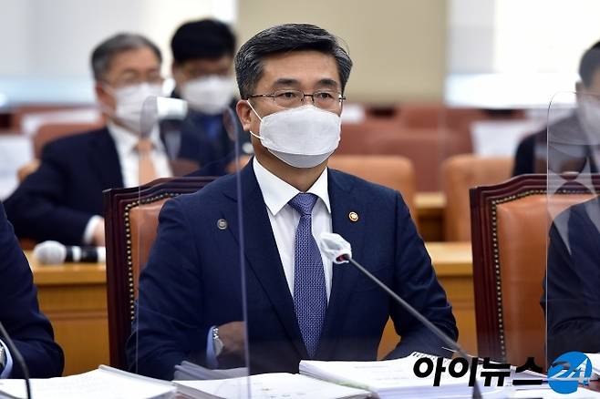 서욱 국방부 장관. [사진=조성우 기자]