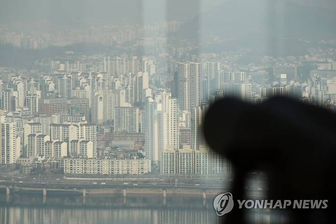 영등포구 63스퀘어에서 바라본 서울 시내 아파트 단지 [연합뉴스 자료사진]