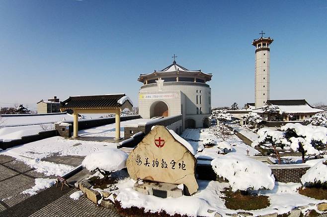 교황청이 인정한 국제성지로 이름을 올린 ‘해미순교성지’의 겨울 풍경.  서산시 제공