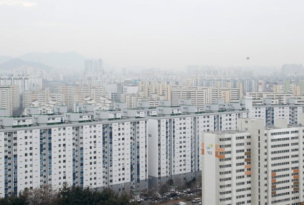 서울 외곽지역 중 하나로 꼽히는 노원구 아파트 단지 전경. /뉴스1