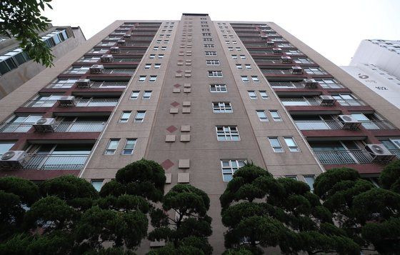 A자산운용사가 리모델링 사업을 위해 매입했던 서울 강남구 삼성월드타워. /연합뉴스