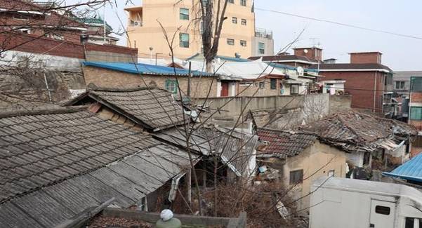 서울시가 2018년 말 시범적으로 매입한 강북구 삼양동 빈집 모습. /서울시 제공