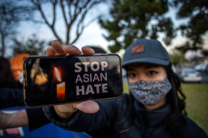 현지시간으로 지난 17일 미국 각지에서 아시아계에 대한 혐오범죄를 멈춰달라는 호소가 이어졌다. AFP 연합뉴스