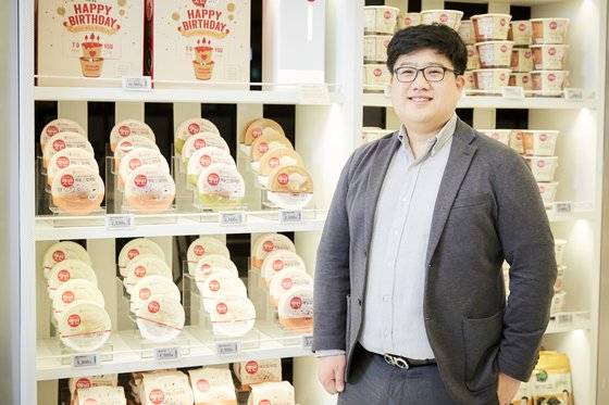 한해 6만t의 쌀을 사는 남자. CJ제일제당 정준기 과장. [사진 CJ제일제당]