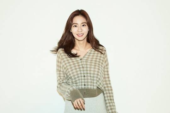 유이 (사진=럭키컴퍼니)