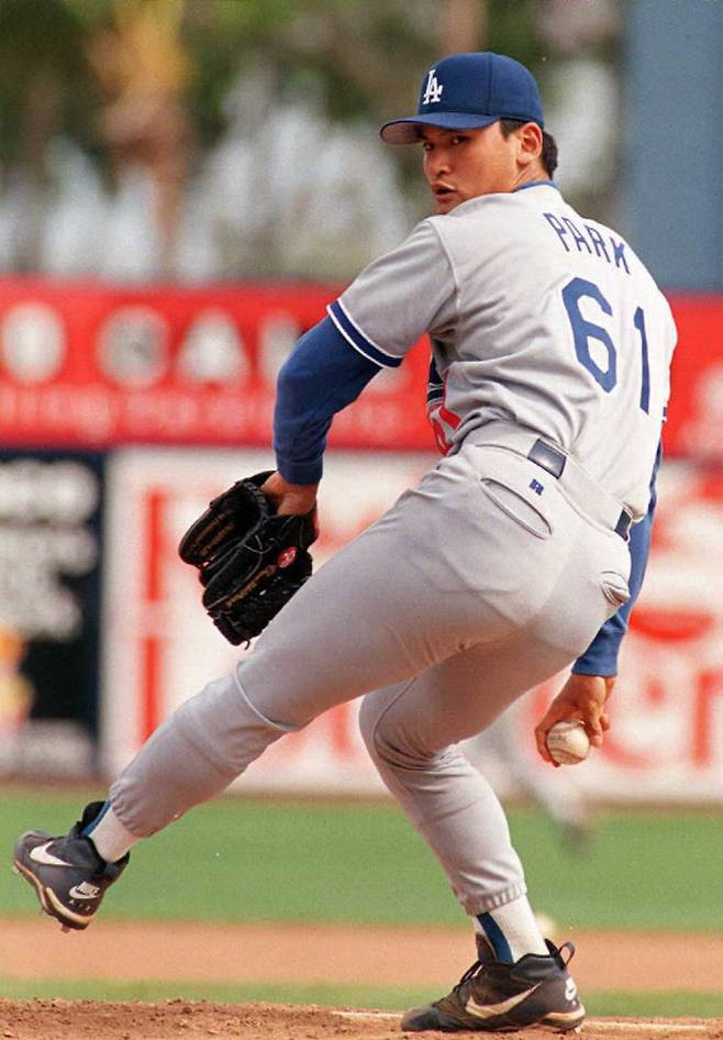 현역 시절 등번호 ‘61번’을 달고 활약했던 ‘코리안특급’ 박찬호. 사진=AFPBBNews