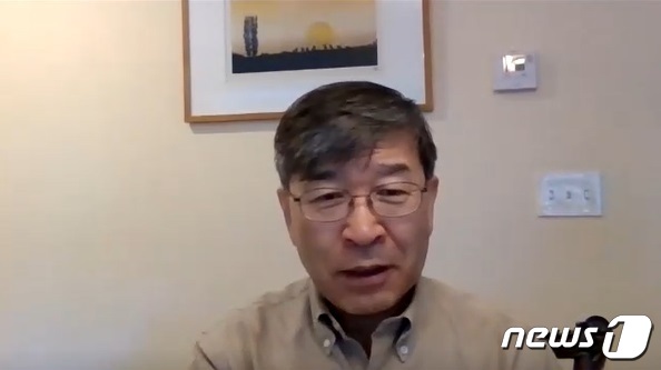 김동석 미주한인유권자연대(KAGC) 대표가 영상인터뷰를 하고 있다. © 뉴스1