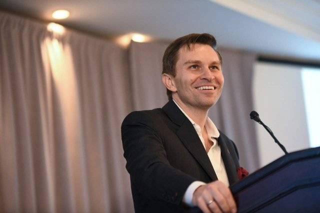 수명 혁명 프로젝트를 진행중인 하버드 의대 싱클레어 박사.