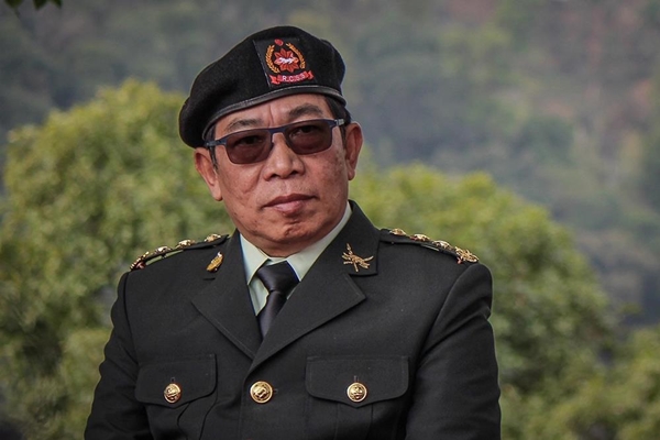 미얀마 소수민족 무장단체 지도자 중 한명인 욧 슥 샨족복원협의회(RCSS) 장군. 이라와디 캡처