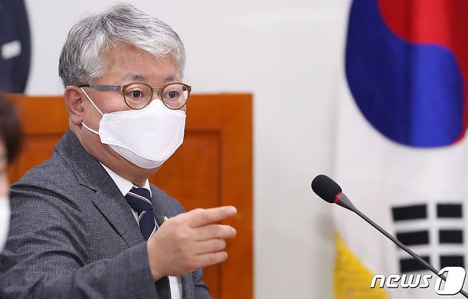 조응천 더불어민주당 의원. 2020.6.29/뉴스1 © News1 임세영 기자