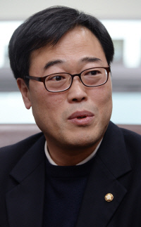 김기식 전 의원