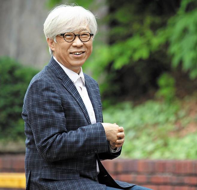 새 책 '한국적인 것은 없다'를 쓴 철학자 탁석산씨는“문화적 성취를 해 놓고 굳이‘한국적인 것’을 붙이려는 강박관념에서 이제는 벗어나야 한다”고 했다. /김연정 객원기자