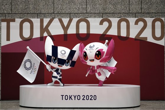 도쿄올림픽 개막 100일을 앞둔 14일 공개된 마스코트. 대회 개최 여부는 여전히 불투명하다. 연합뉴스