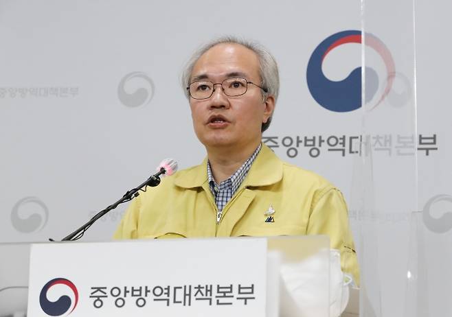 사진=권준욱 중앙방역대책본부 부본부장. 연합뉴스
