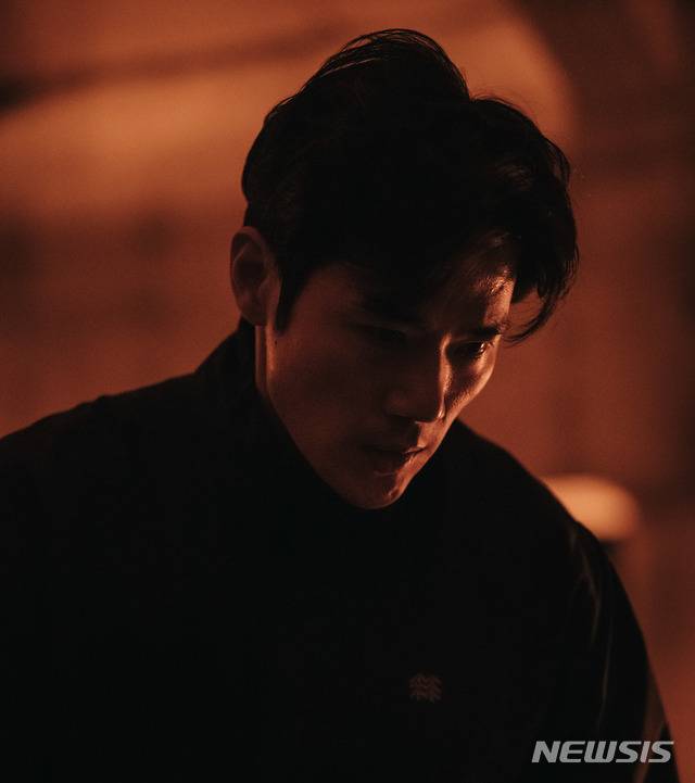 [서울=뉴시스]영화 '내일의 기억' 스틸. (사진 = ㈜아이필름 코퍼레이션/㈜토리픽쳐스 제공) 2021.04.16.photo@newsis.com