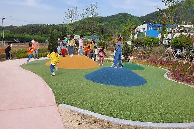생태환경미래학교 함안 산인초등학교. 경남교육청 제공