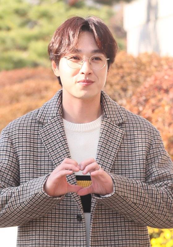 '이석훈'