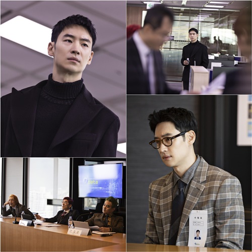 The Good Detective Lee Je-hoon and Rainbow Dark Heroes will launch a revenge act on the webhard Gut case this time.SBS gilt drama The Good Detective will unveil SteelSeries, which predicts Lee Je-hoon (played by Kim Do-gi)s multiple act of webhard Gut on the 23rd, ahead of the 5th broadcast, raising expectations.In the open SteelSeries, Lee Je-hoon raises the tension index by closely watching someone with sharp eyes and serious expressions.He is looking at the top private webhard company in Korea, which has shaken society with one Gut assault and various bizarre behavior.Lee Je-hoon is looking at a one-on-three interview in a tense atmosphere at the Steel Series.The visuals of interviewers who dye their hair in colorful rainbow colors reveal an unusual corporate atmosphere.In the meantime, Lee Je-hoons hard look, sharp eyes over his glasses, determination to join in the prick, and a determined will to achieve a condemnation for the innocent perpetrator without blood or tears.In particular, Lee Je-hoon has been giving a smile and a cider to viewers by educating the Iljin group that disturbs the order and discipline of the disassembled school and harasses the weak in the past broadcast.Lee Je-hoon is already attracting a lot of attention because he is expecting to show off his goodwill as a director of Silicon Valley.
