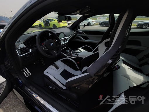 BMW M3와 M4에 장착된 M 카본 버킷 시트. 원성열 기자 sereno@donga.com