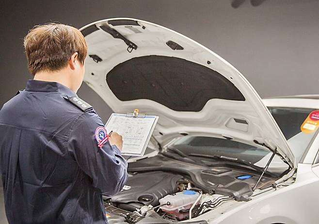 엔카 진단 장면 [사진 제공=엔카닷컴]