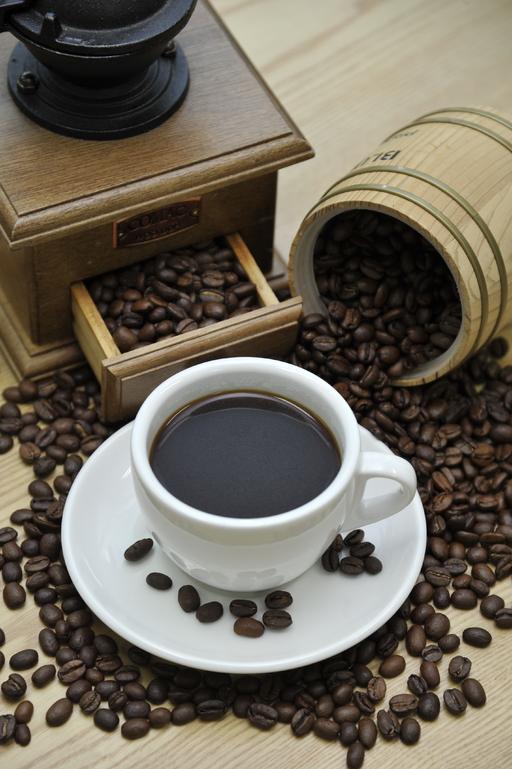 커피의 의미는 그 자체보다 마시는 사람으로 하여금 기억을 떠올리게 함으로써 감성을 불러일으키는 인지(cognition)에 있다.
