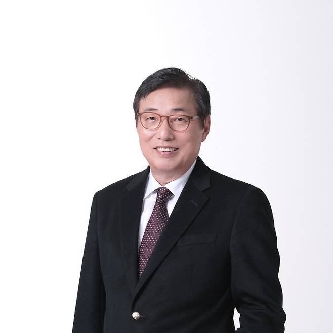 유기풍 한국전력국제원자력대학원대학교 총장