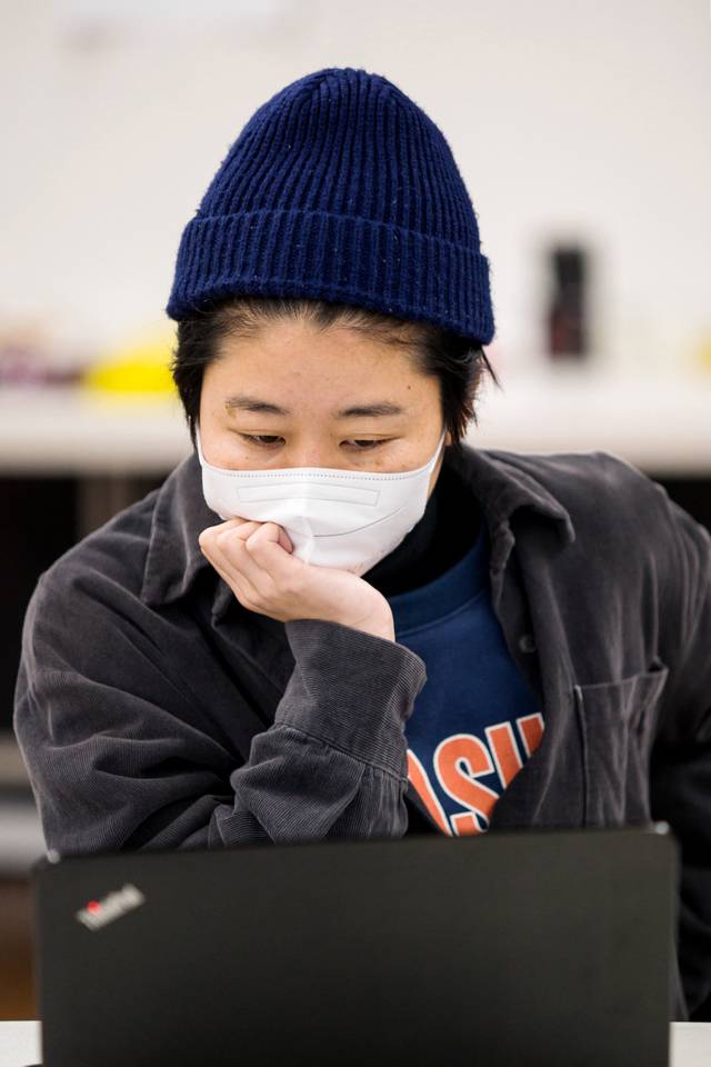 [서울=뉴시스] 구자혜 연출가 겸 극작가. 2020.11.03. (사진 여기는 당연히, 극장 제공) photo@newsis.com