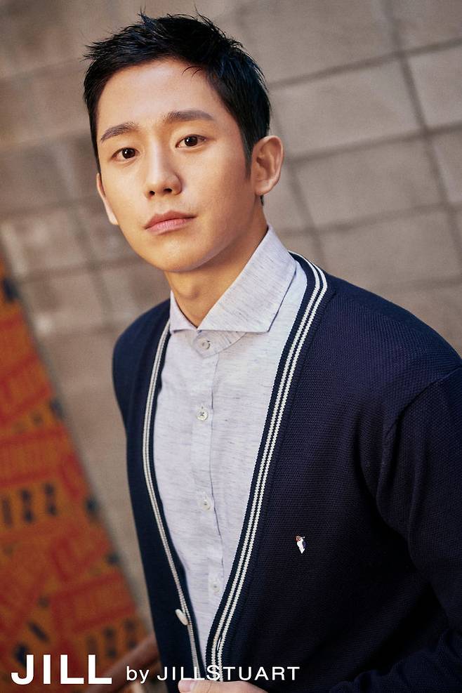 출처: 질 바이 질스튜어트